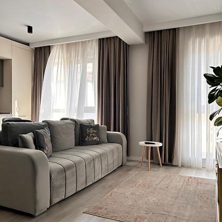 Апартаменти Elegance Бухарест Екстер'єр фото